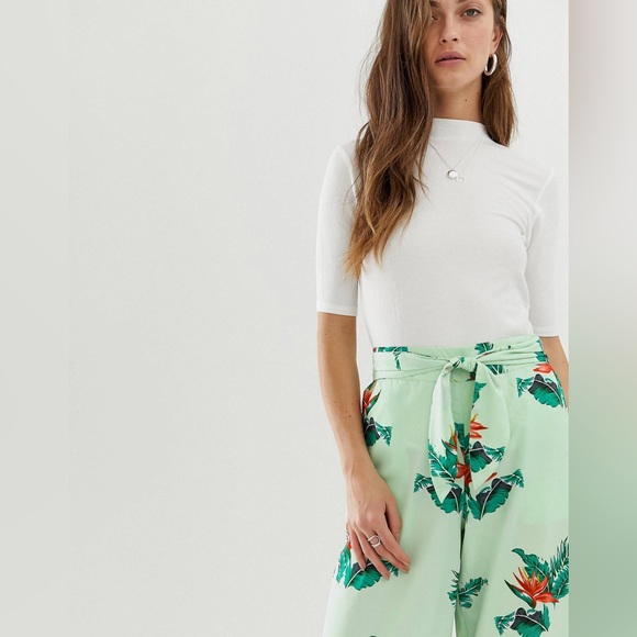 NWOT Mango floral wide leg pants in green boho leaf flower print size large - Picture 3 of 16